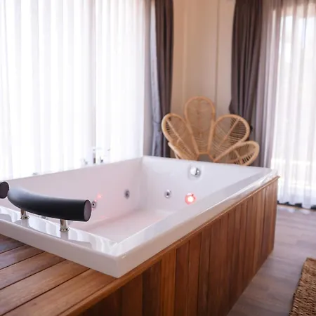 Rupa Experience (adults Only) מלון